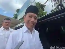 Cerita Hasto Ngaku Diancam Menjadi Tersangka Dibantah Secara Tegas oleh Jokowi